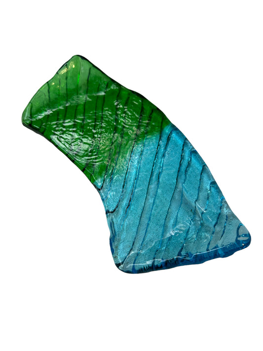 Blue n’ green glass fan shaped Japanese saucer for Kokedama