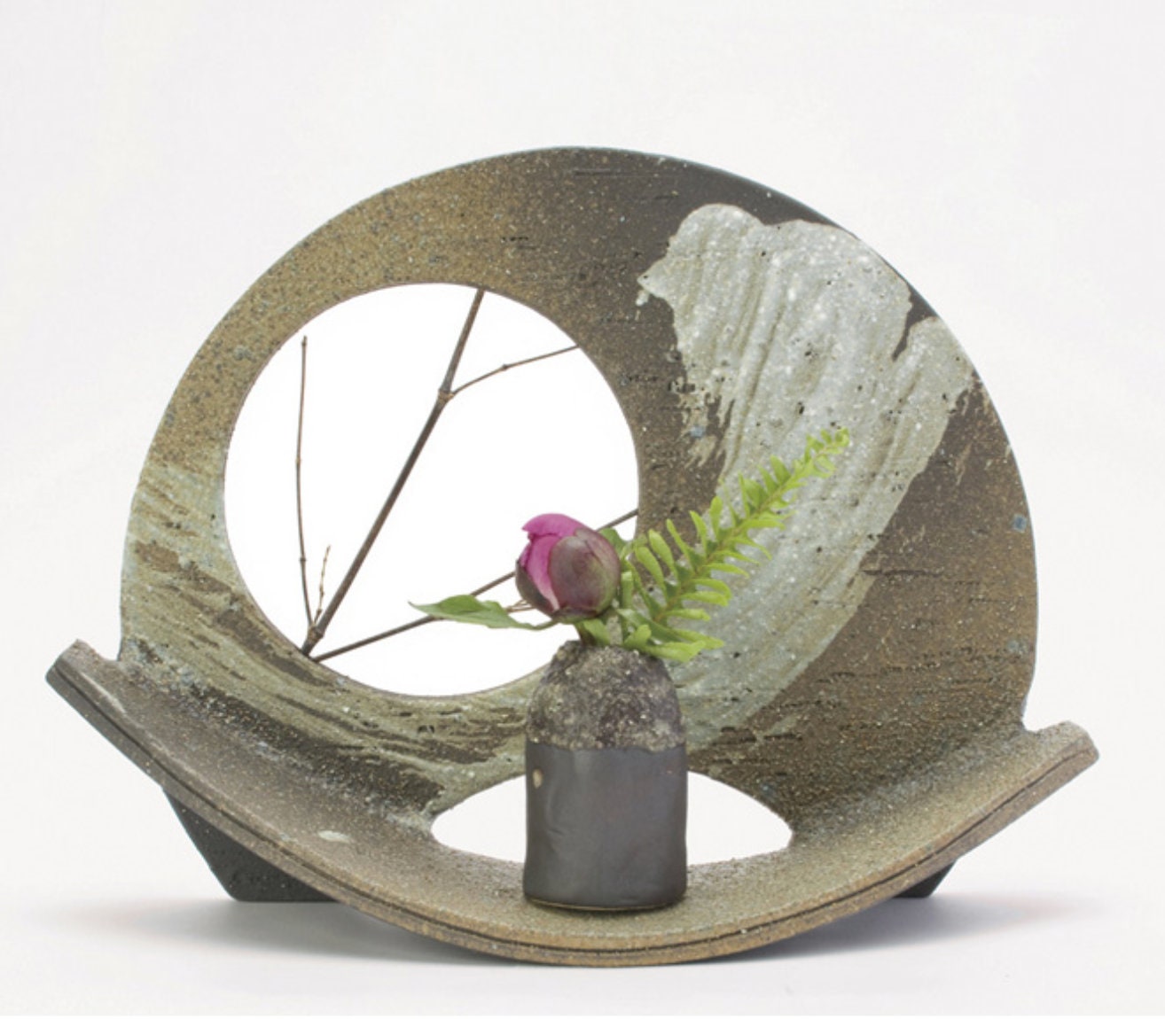 信楽焼 Kokedama decoration plate with full moon view design, Japanese Shigaraki ware with lights.