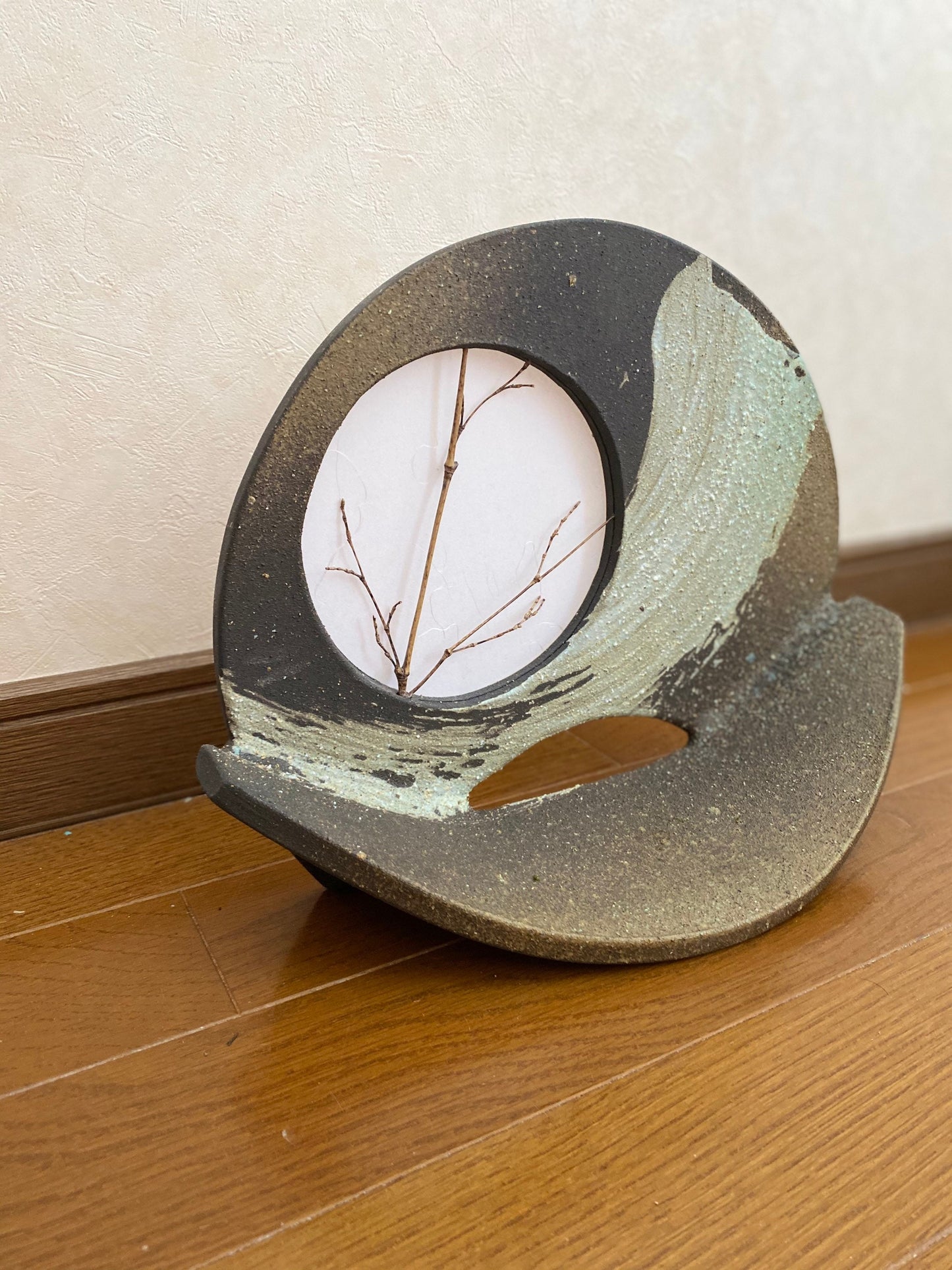 信楽焼 Kokedama decoration plate with full moon view design, Japanese Shigaraki ware with lights.