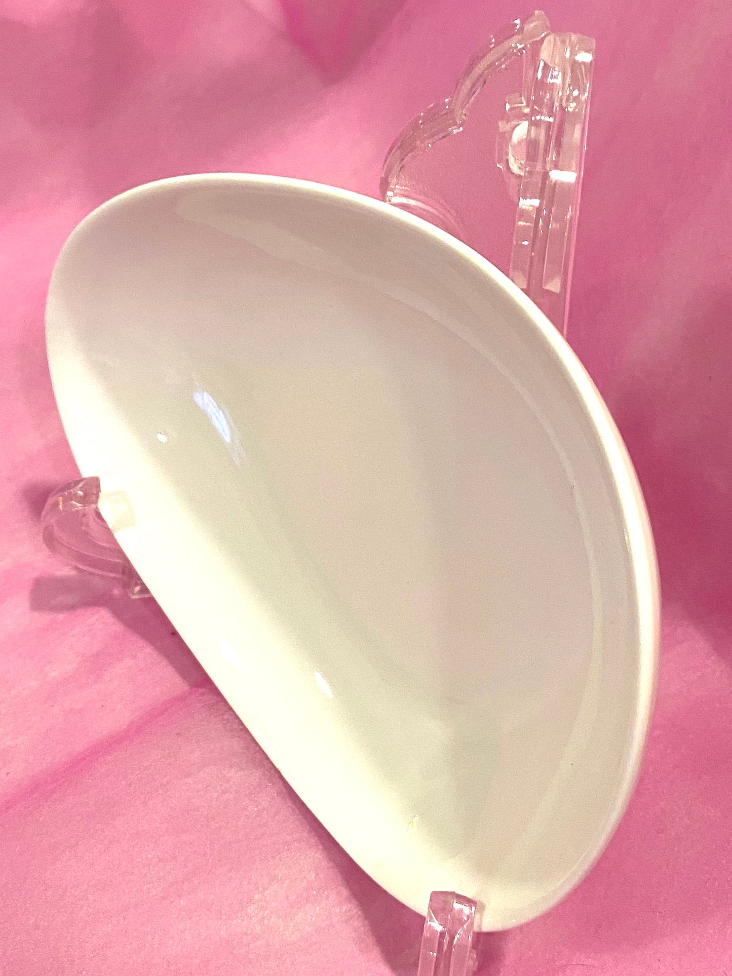 Egg shape ceramic bowl, cute decoration, good for small to medium kokedama 6" x 5"