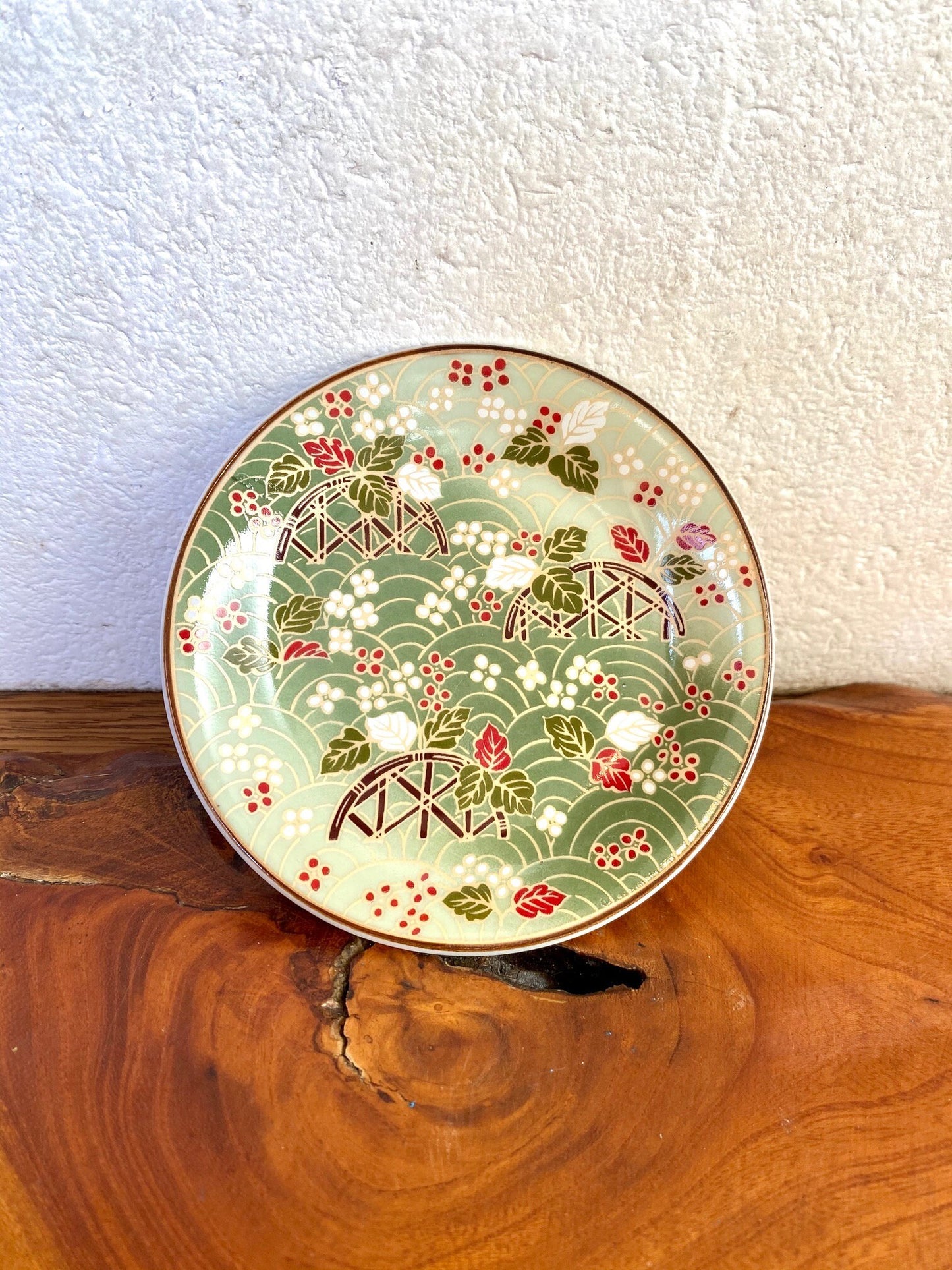 Small Japanese flower mozart with wafu designed Saucer for small Kokedama Size 4.13" diameter x 0.6" height