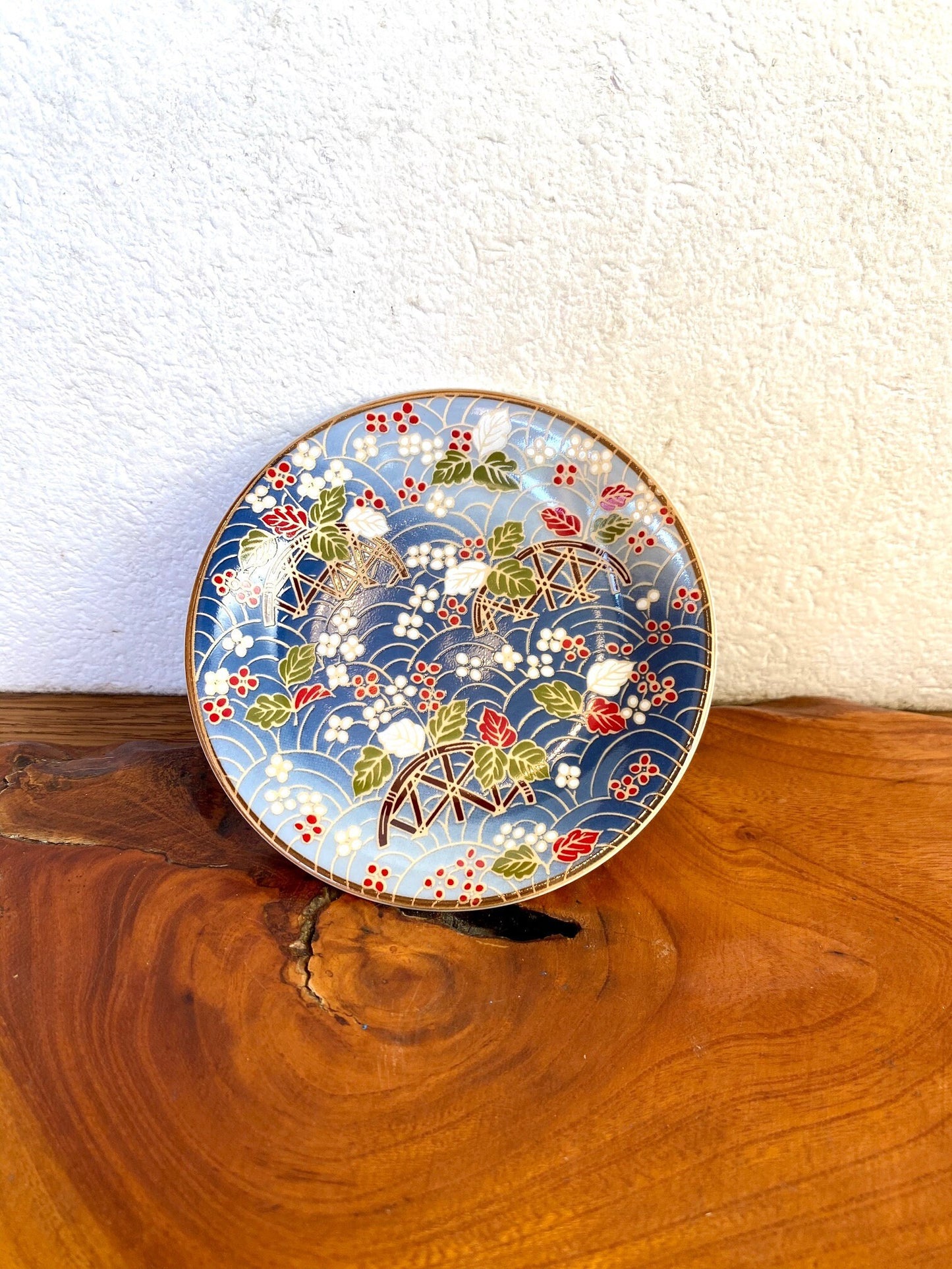 Small Japanese flower mozart with wafu designed Saucer for small Kokedama Size 4.13" diameter x 0.6" height