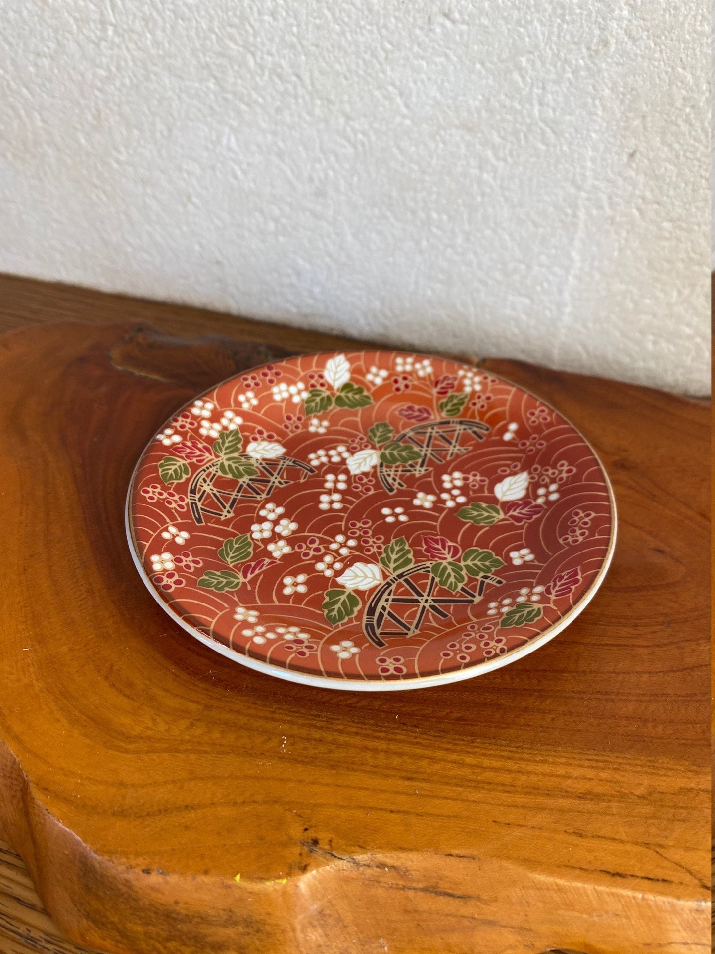 Small Japanese flower mozart with wafu designed Saucer for small Kokedama Size 4.13" diameter x 0.6" height
