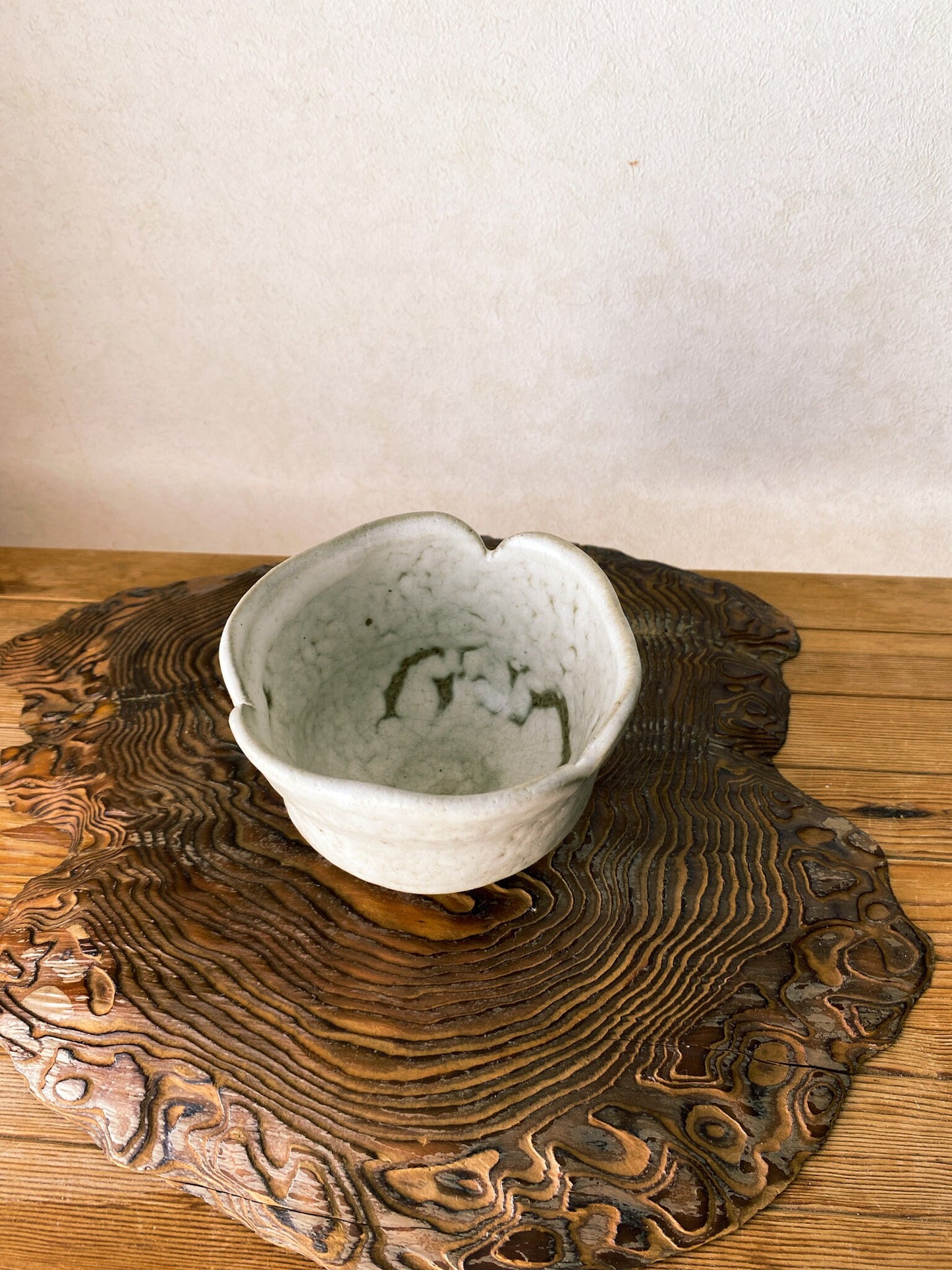 粉引 茶碗 Japanese Ceramic Saucer, Shigaraki Ware, Kohiki, Size 4.3" diameter 3.35" height