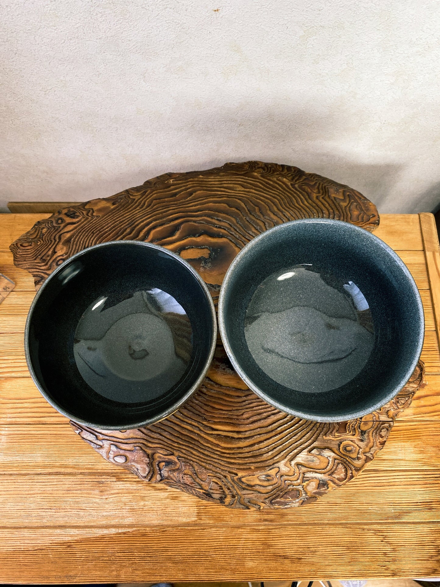 Ceramic wafu-Japanese autumn leaf design medium bowl, two size, 5" x 3.15" deep and 5.5" x 3.15" deep
