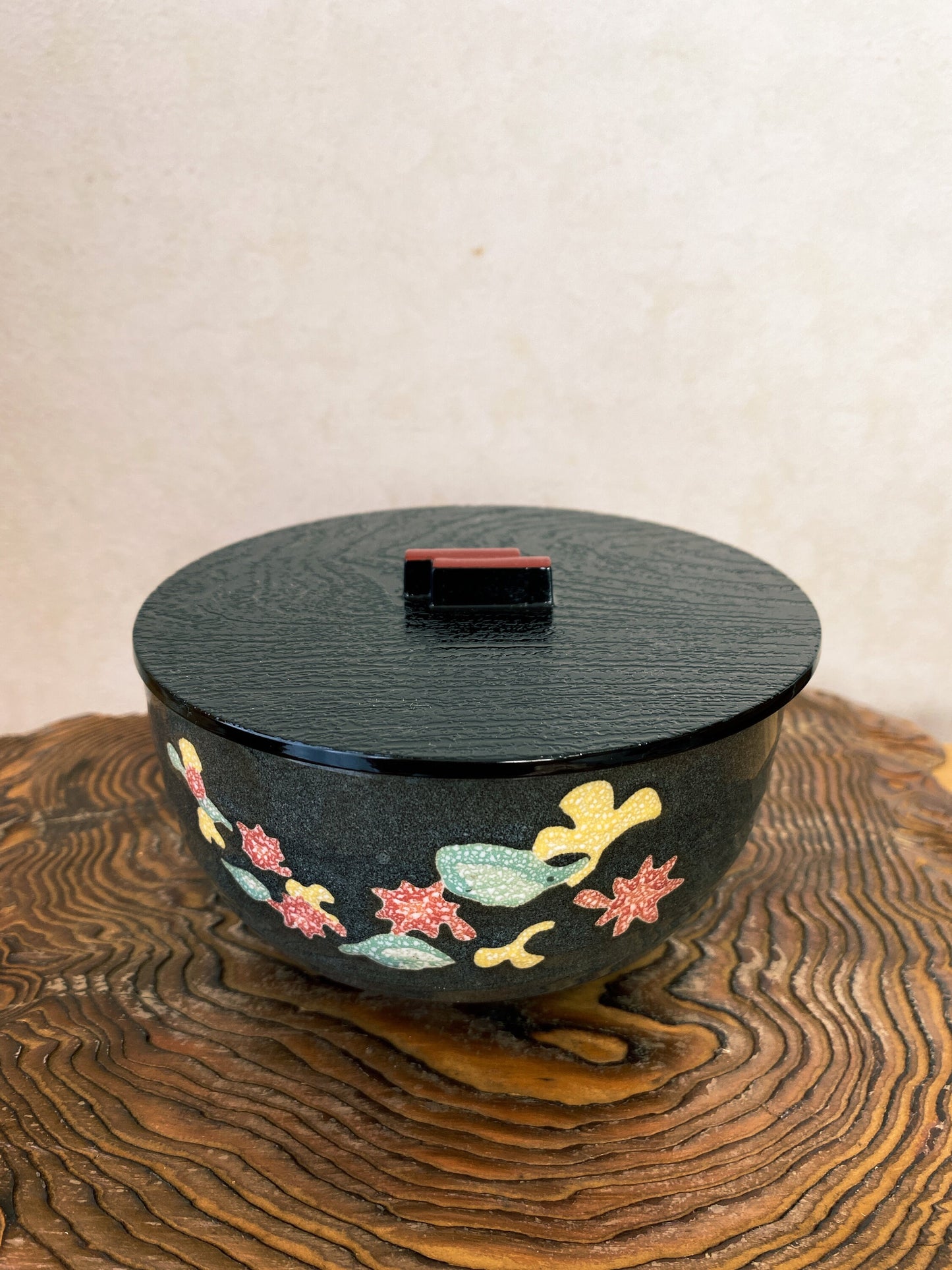 Ceramic wafu-Japanese autumn leaf design medium bowl, two size, 5" x 3.15" deep and 5.5" x 3.15" deep