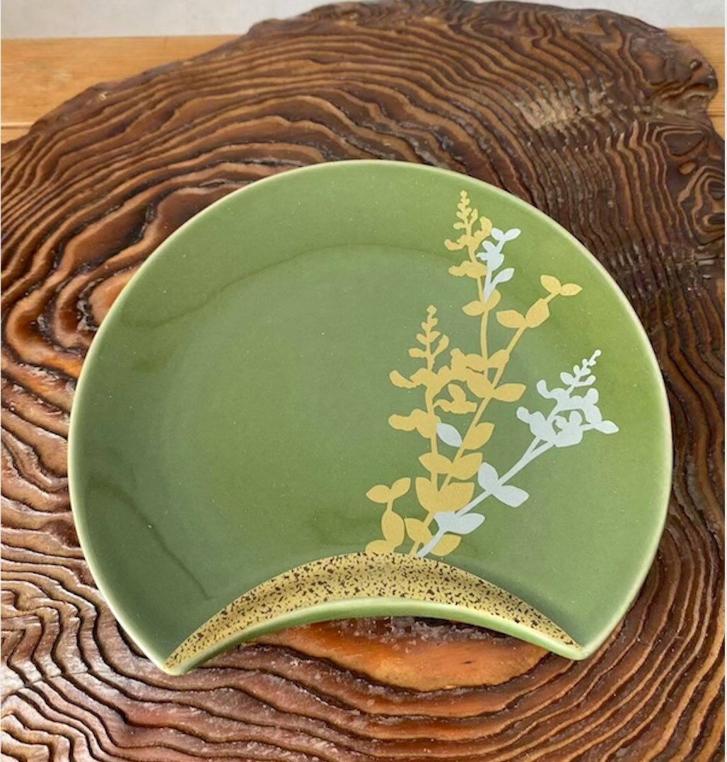 DEUXMERCI, Ceramic Saucer, shape of an ellipse, Quarter Moon, Oval. Seasonal plants design. 5.5" x 4.3" x 0.6"