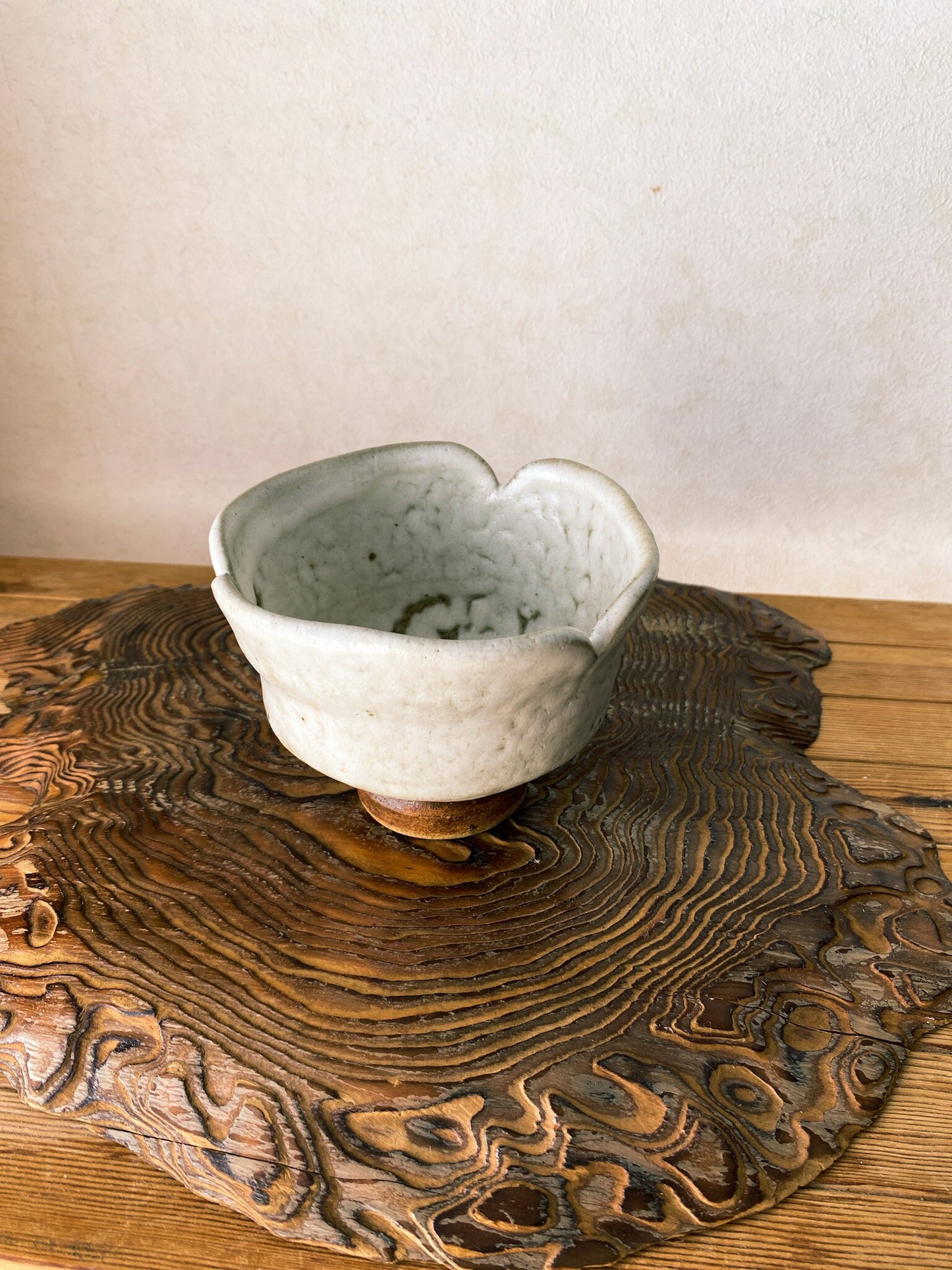 粉引 茶碗 Japanese Ceramic Saucer, Shigaraki Ware, Kohiki, Size 4.3" diameter 3.35" height
