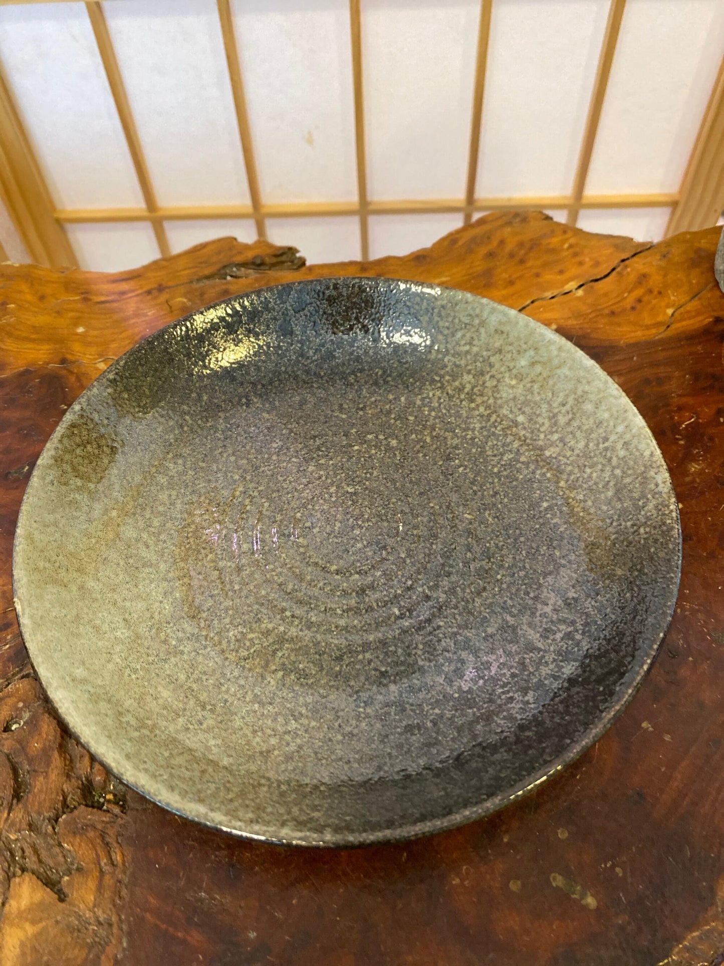 Round ceramic wafu-Japanese style medium saucer, 6.75" x 1" deep