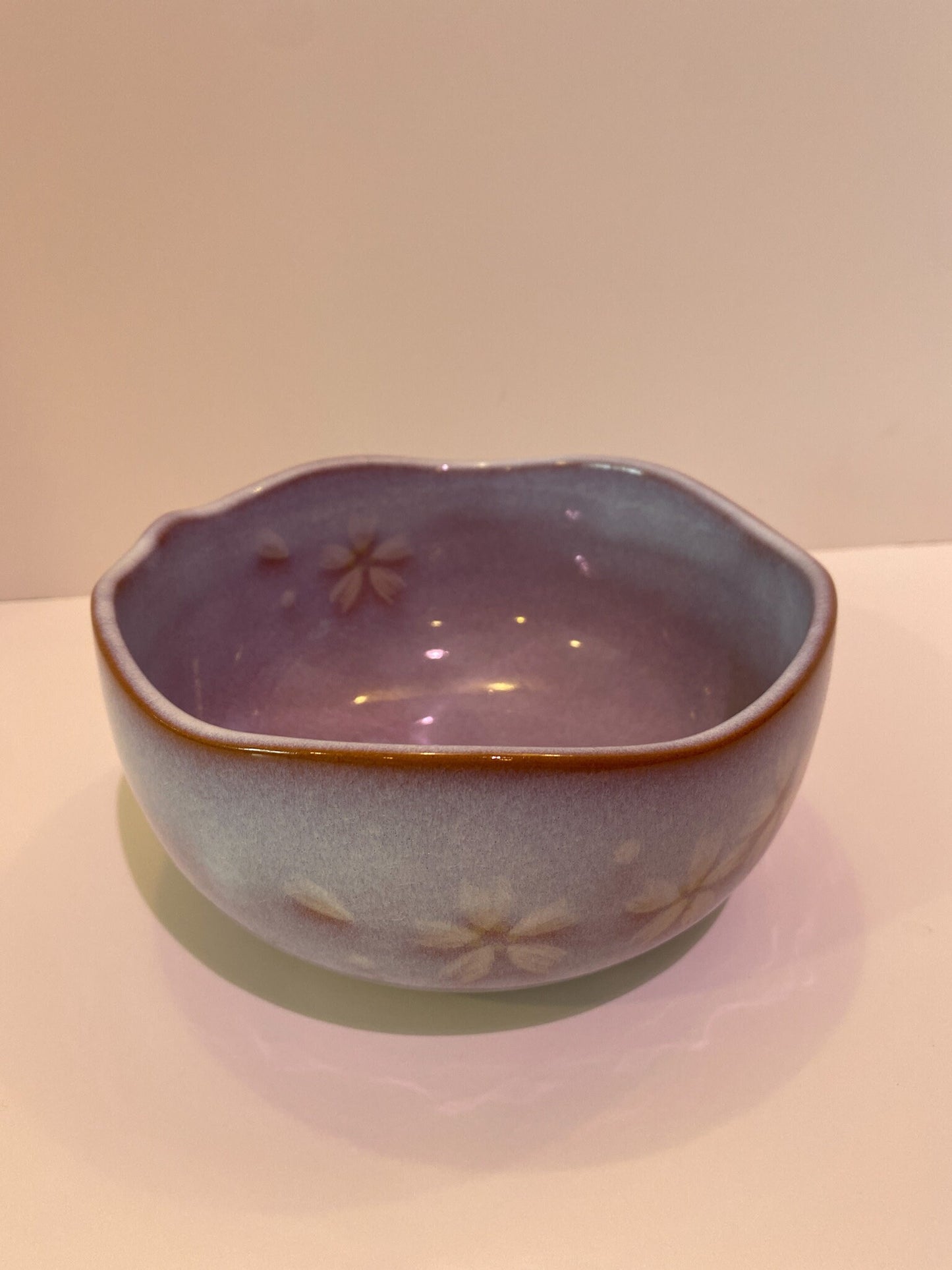 萩焼 椿秀窯 Japanese Ceramic Saucer, Hagi Yaki Ware, Chinshu-gama , Size 6.5 inch diameter x 3.25" height, comes with original box
