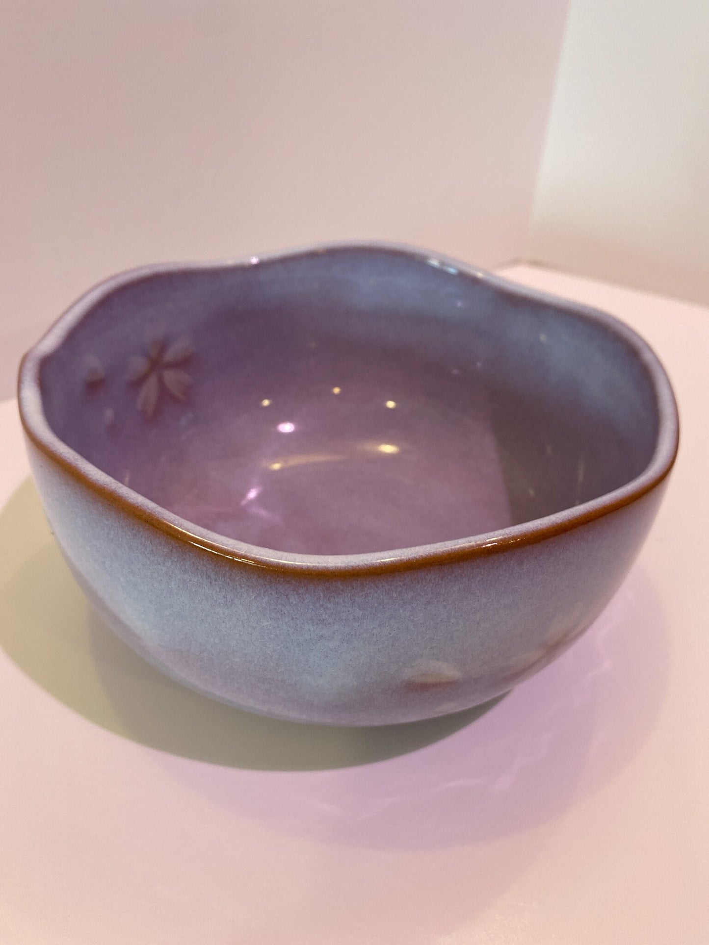 萩焼 椿秀窯 Japanese Ceramic Saucer, Hagi Yaki Ware, Chinshu-gama , Size 6.5 inch diameter x 3.25" height, comes with original box