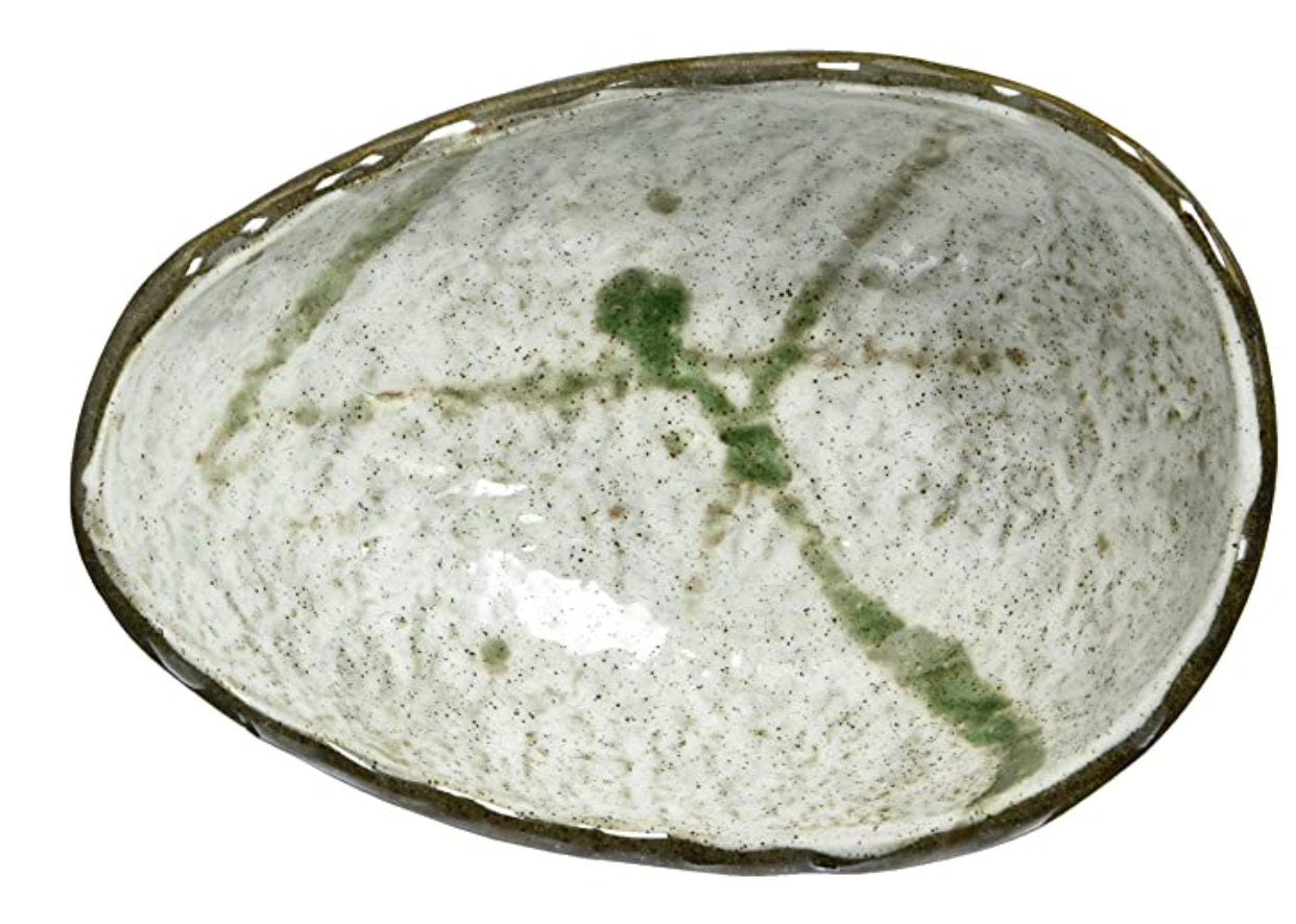 美濃焼 Minoyaki, Japanese Ceramic Saucer with leg, Size 9.84" x 4.72" x 1.57" height, beautiful green grazed with jomon monyou design.