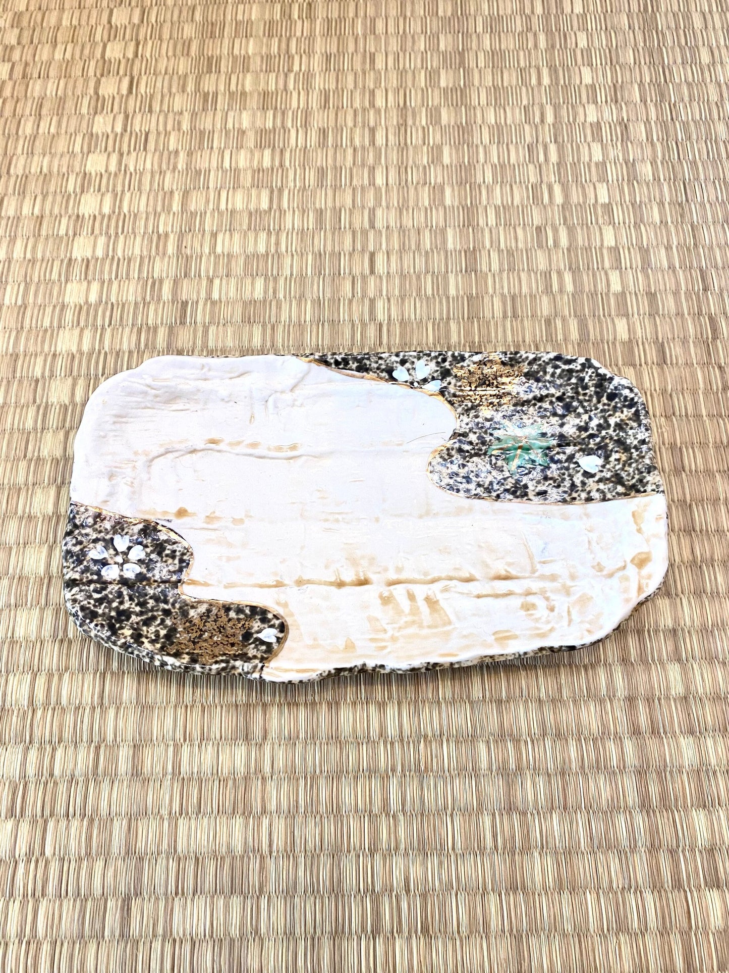 Soft edge rectangle Japanese momiji design saucer Size 8" x 4.5" x 0.75"