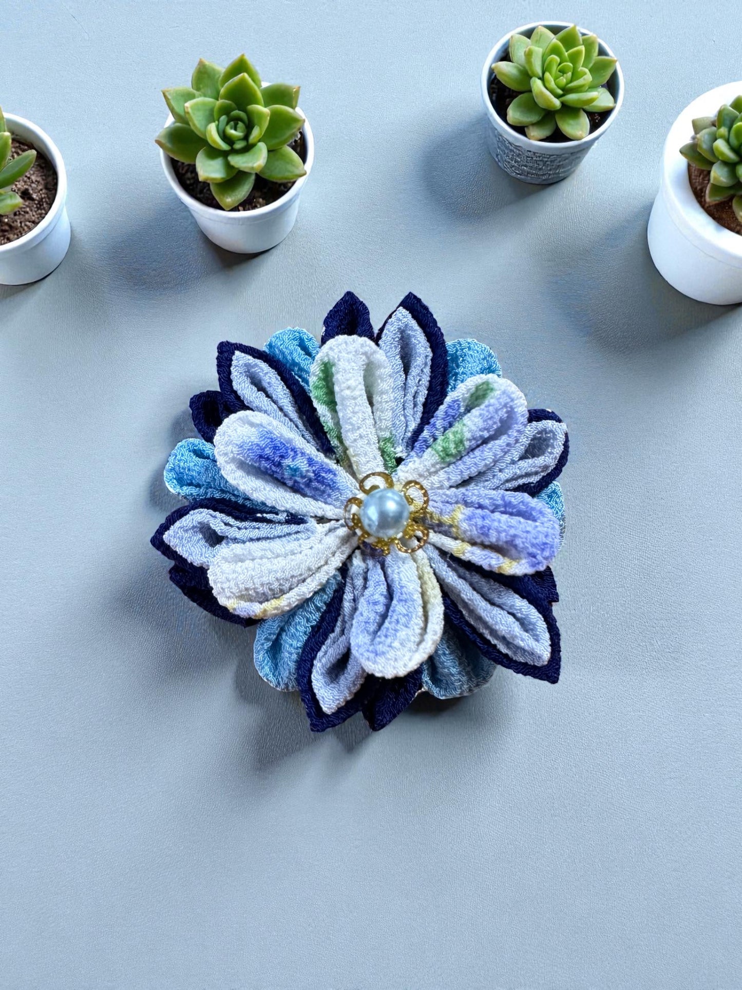 Azure Blossom – Tsumami Zaiku Dual Clip & Brooch