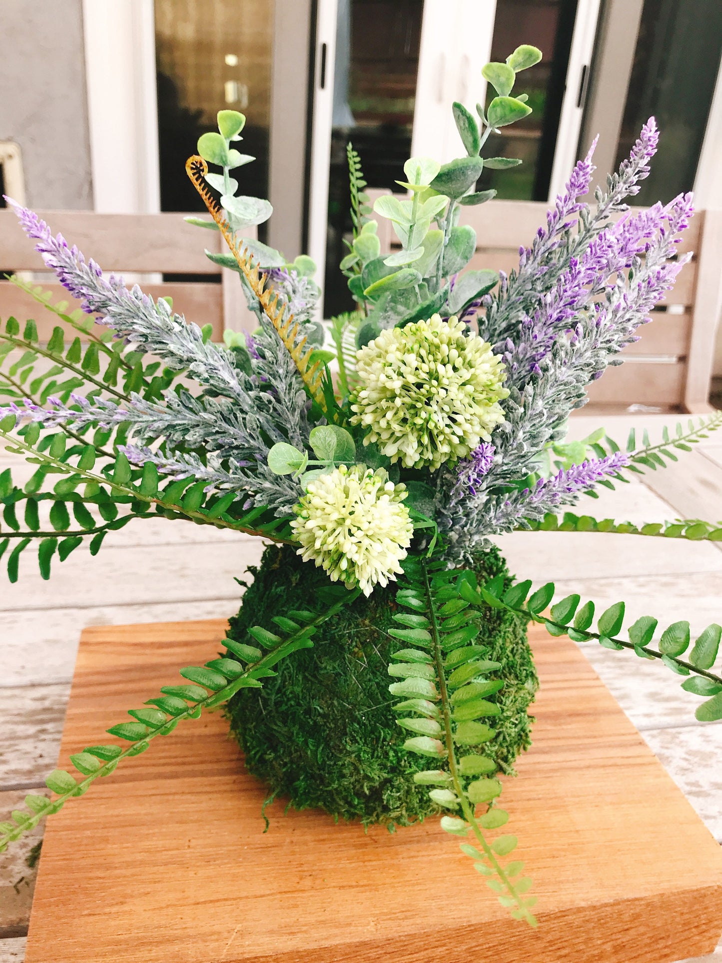 Kokedama - Artifitial plant, silkflower Kokedama Arrangement. No need to water. Carefree.