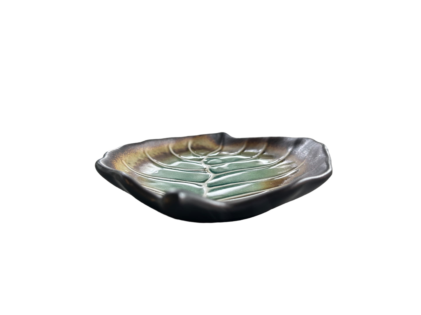 Evergreen Leaf Ceramic Tray 8”