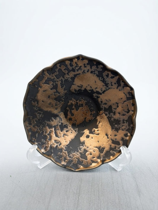 Gold Tataki Bellflower Bowl  (6.5" x 6.5" x 1.75"H)