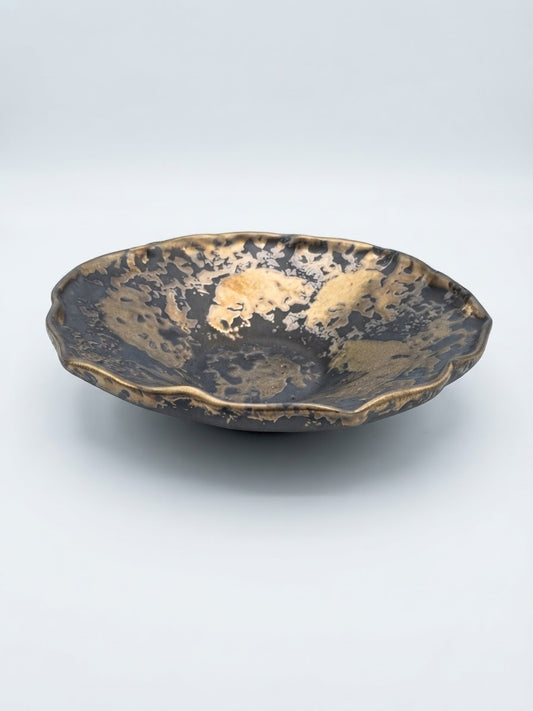 Gold Tataki Bellflower Bowl  (6.5" x 6.5" x 1.75"H)
