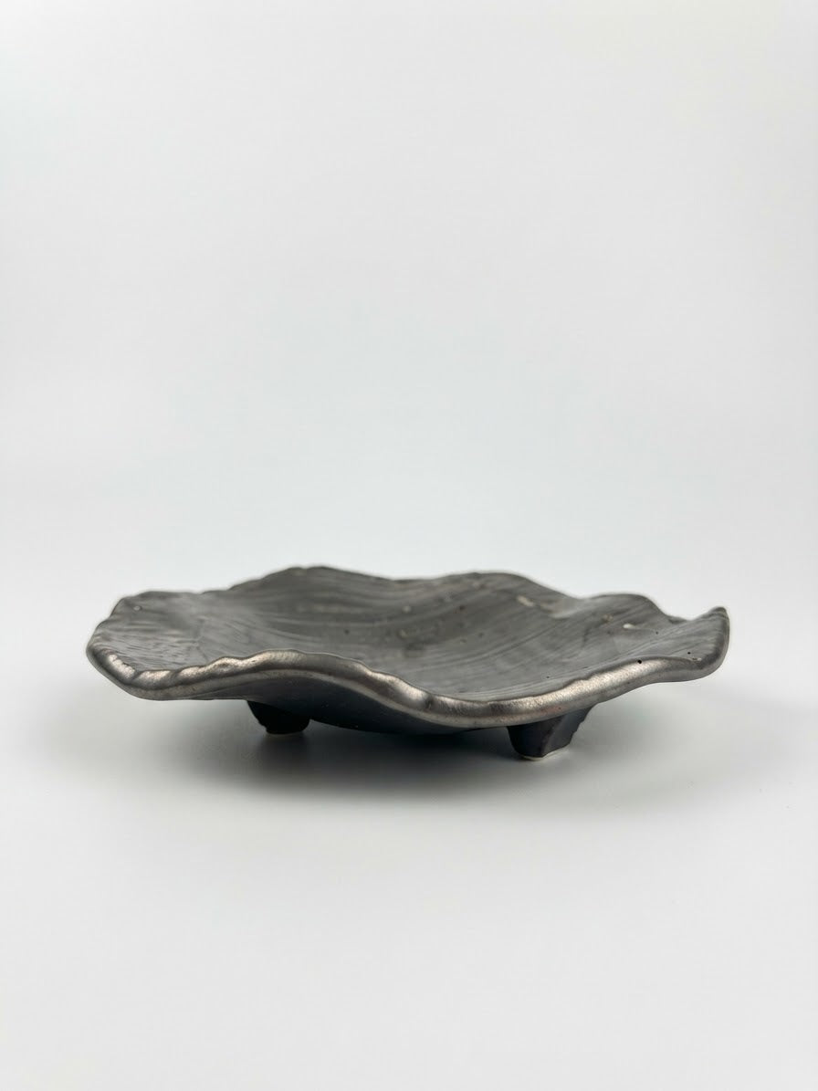 Brushstroke Plate — Black Ash Glaze 7.25"
