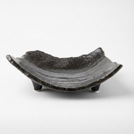 Yuzu Kuro Three-Footed Ceramic Kokedama Tray – Made in Japan