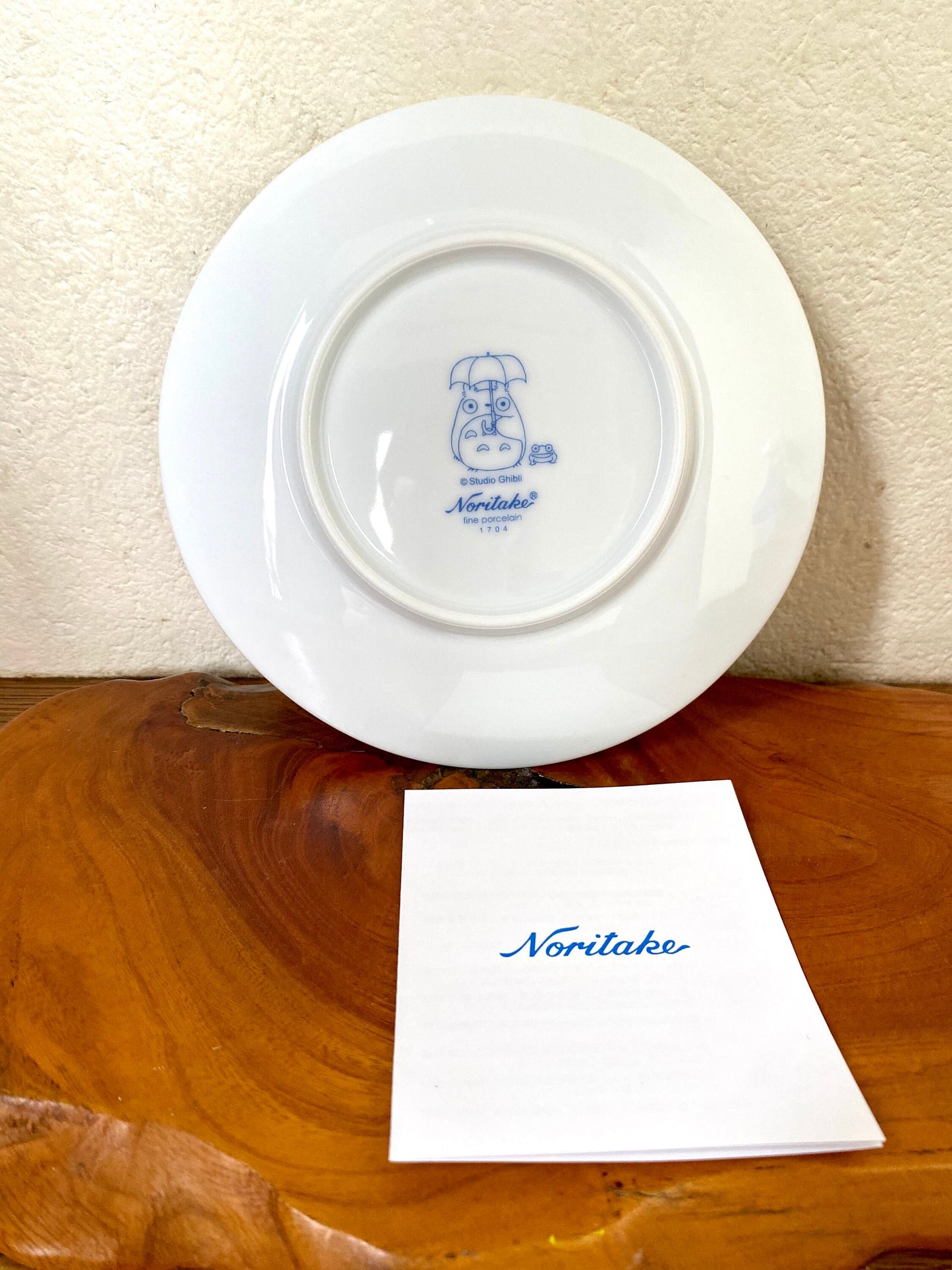 My Neighbor Totoro plate, collectible by Noritake - 15.5cm/6.1" diameter with original box