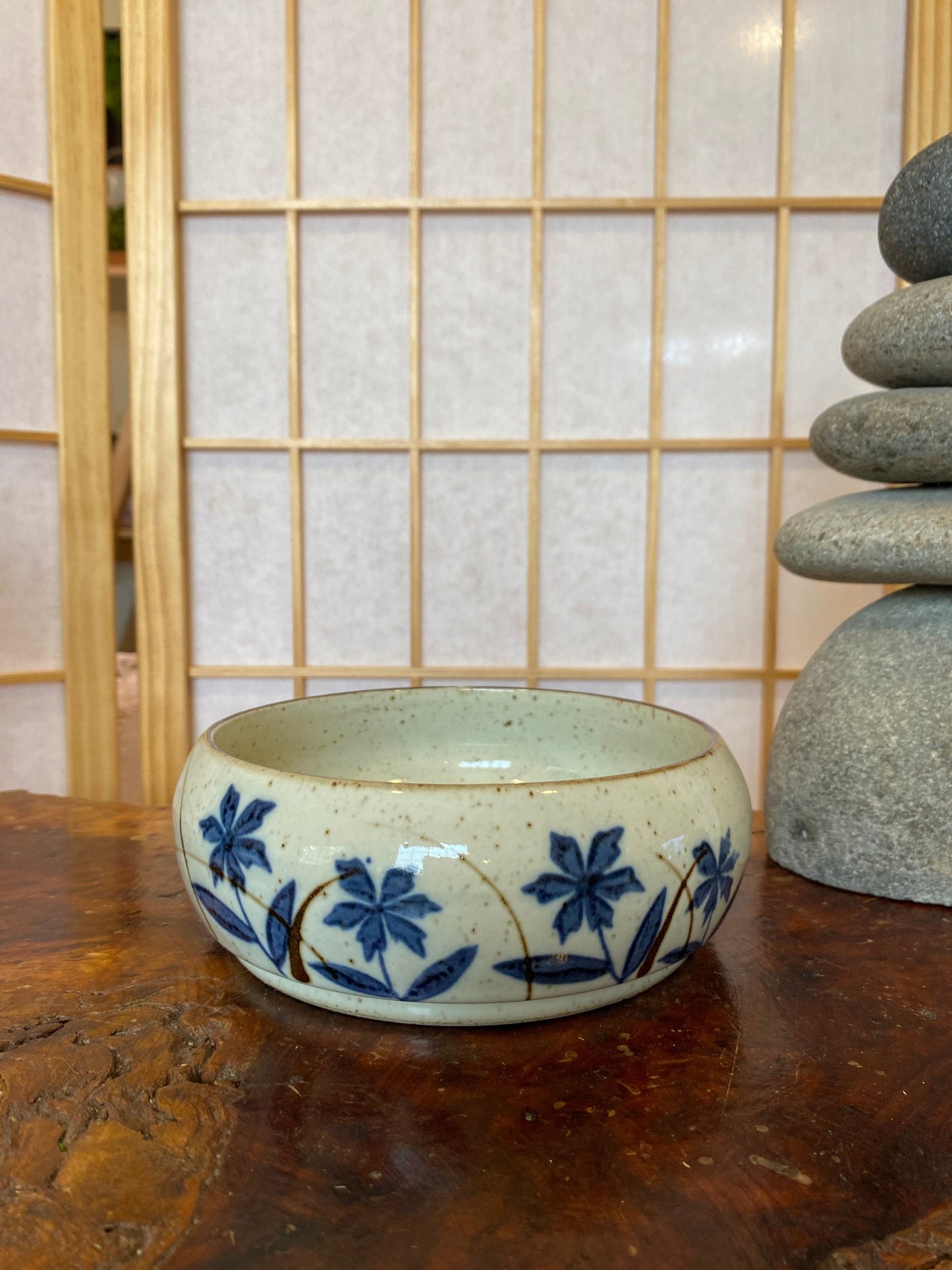 Flower sometsuke 染付, Japanese Ceramic deep Bowl, good for Medium Kokedama.  Size: 6" diameter, 2.5 inch height.